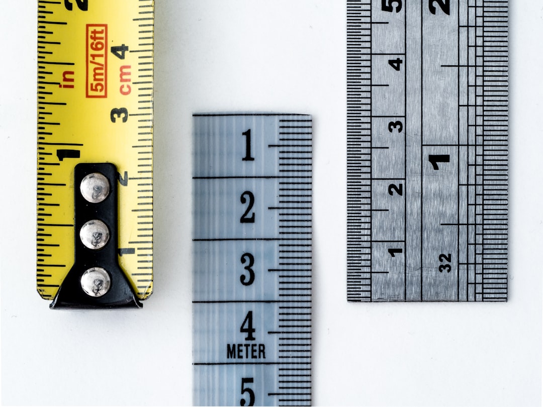 Different rulers and measuring tapes used to measure length